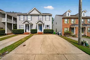 2425 Bay Harbor Dr, Raleigh, NC 27604 - Photo 2