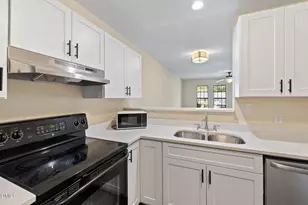 2714 Big Oak St, Raleigh, NC 27610 - Photo 14