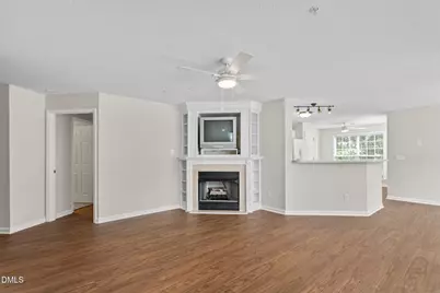 2219 Delaney Drive # 214, Burlington, NC 27215 - Photo 4