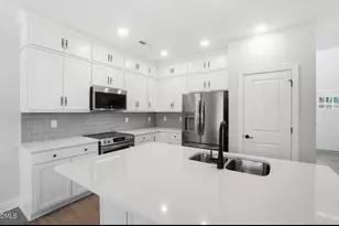 315 Cook St, Wendell, NC 27591 - Photo 6