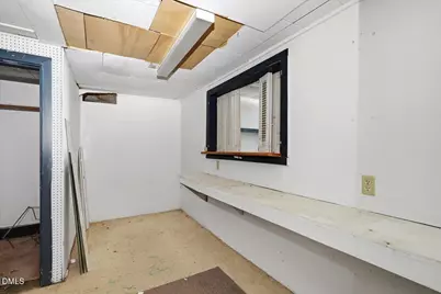 208 E Main Street, Benson, NC 27504 - Photo 22