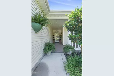 1407 Chadwick Shores Drive, Sneads Ferry, NC 28460 - Photo 2