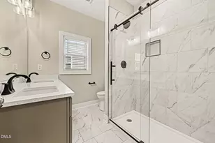1107 Simmons St, Durham, NC 27701 - Photo 20