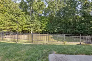 8450 Central Dr, Raleigh, NC 27613 - Photo 32
