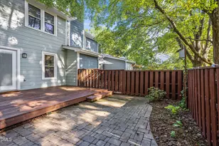 6424 Meadow View Dr, Raleigh, NC 27609 - Photo 2