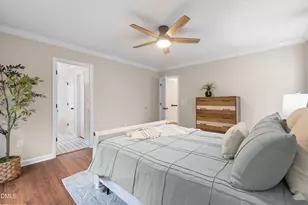 711 Midsummer Ln, Apex, NC 27502 - Photo 32