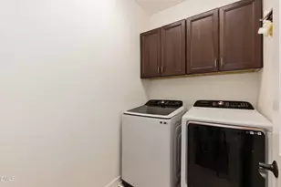 1403 Medici Ct, Cary, NC 27518 - Photo 28
