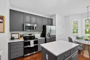 100 Leblanc Ct, Cary, NC 27513 - Photo 18