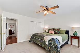 100 Leblanc Ct, Cary, NC 27513 - Photo 32
