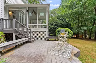2909 Whitehart Ln, Raleigh, NC 27606 - Photo 26