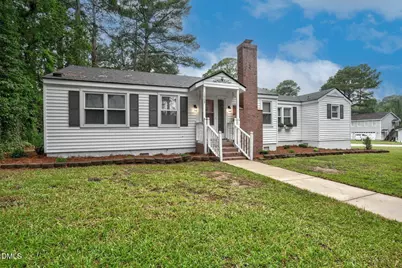 1009 Walnut Street W, Wilson, NC 27893 - Photo 2