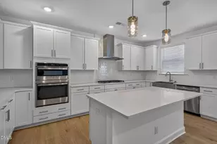 143 Rivulet Ct, Cary, NC 27519 - Photo 8