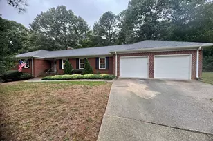 6317 Winthrop Dr, Raleigh, NC 27612 - Photo 1