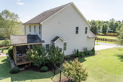 2924 Plantation Glen Drive, Zebulon, NC 27597 - Photo 32