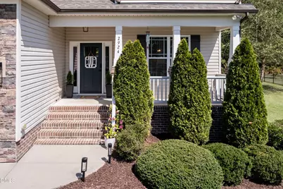 2924 Plantation Glen Drive, Zebulon, NC 27597 - Photo 2