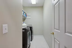 409 Crossway Ln, Holly Springs, NC 27540 - Photo 24