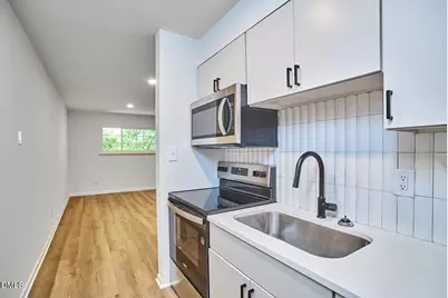 2600 Noble Road #D, Raleigh, NC 27608 - Photo 6