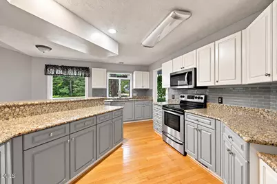 573 Broadmoor Court, Sanford, NC 27332 - Photo 6