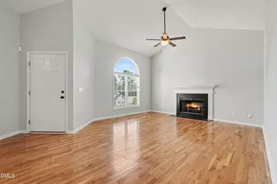 2416 Kingsboro Road, Raleigh, NC 27610 - Photo 2