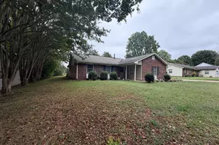 305 Westminster Dr, Elon, NC 27244 - Photo 1