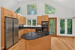 112 Rose Ln, Chapel Hill, NC 27514 - Photo 16