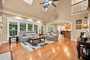 35 Broomhill Ct, Clayton, NC 27527 - Photo 10