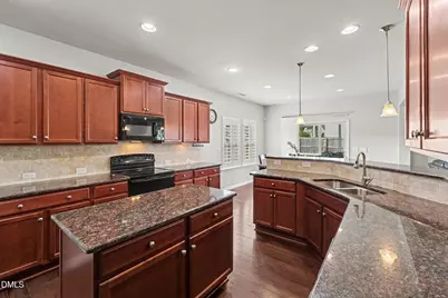 1000 Harvest Point Drive, Fuquay-Varina, NC 27526 - Photo 16