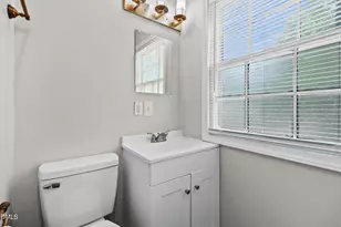4917 Ashton Rd, Fayetteville, NC 28304 - Photo 12