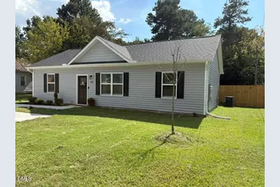 604 E Pope Street, Dunn, NC 28334 - Photo 2