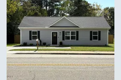 604 E Pope Street, Dunn, NC 28334 - Photo 1