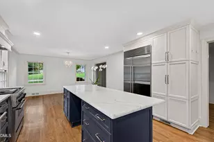 2709 Webb St, Raleigh, NC 27609 - Photo 12