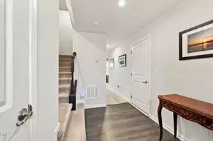 504 Autumn Cure Ct, Fuquay-Varina, NC 27526 - Photo 4