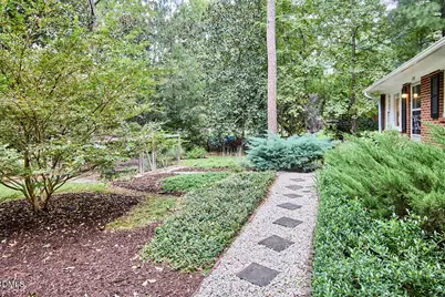 1204 E Oak Drive, Durham, NC 27712 - Photo 4
