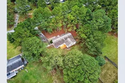 129 Wilshire Lane, Four Oaks, NC 27524 - Photo 32
