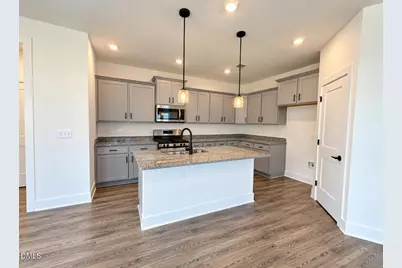2022 Tharrington Way, Rocky Mount, NC 27803 - Photo 8