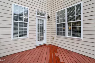 328 Bridgegate Dr, Cary, NC 27519 - Photo 28