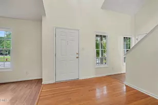 109 Peachland Dr, Cary, NC 27519 - Photo 6