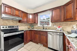 603 Pinewood Dr, Apex, NC 27502 - Photo 16