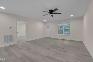 2452 Gardner Holt Rd, Burlington, NC 27215 - Photo 10