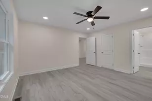 2452 Gardner Holt Rd, Burlington, NC 27215 - Photo 20