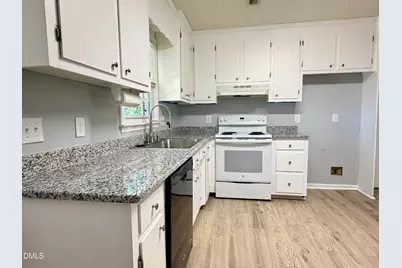 115 Violet Lane, Coats, NC 27521 - Photo 6
