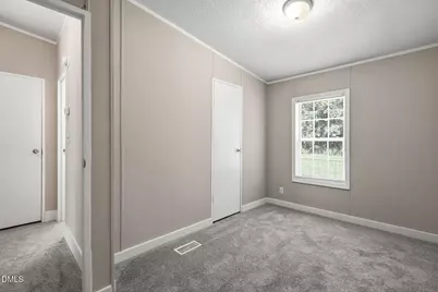 213 SE Railroad Street, Whitakers, NC 27891 - Photo 14