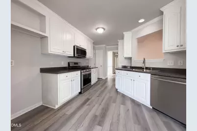 321 Groundsel Place, Clayton, NC 27527 - Photo 2