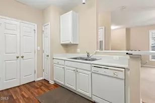 2923 Kudrow Ln, Morrisville, NC 27560 - Photo 8