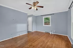 205 Barnes St, Carrboro, NC 27510 - Photo 4
