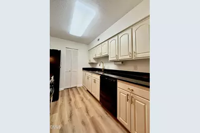 4709 Edwards Mill Road #D, Raleigh, NC 27612 - Photo 8