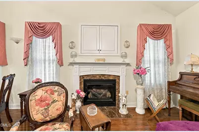 101 Kestrel Court, Mebane, NC 27302 - Photo 16