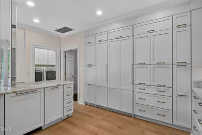2801 Glenwood Gardens Lane #203, Raleigh, NC 27608 - Photo 28