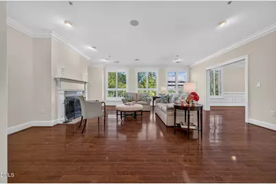 2801 Glenwood Gardens Lane #203, Raleigh, NC 27608 - Photo 10