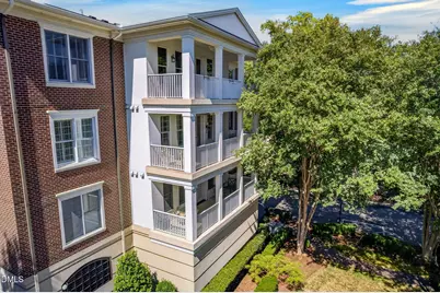 2801 Glenwood Gardens Lane #203, Raleigh, NC 27608 - Photo 2